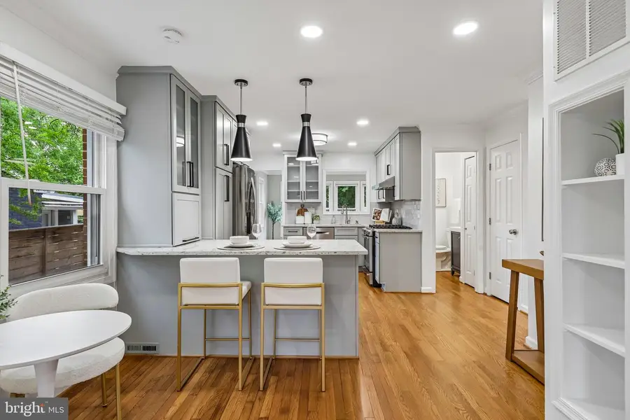 305 Ashby St, Alexandria, VA 22305 - #2