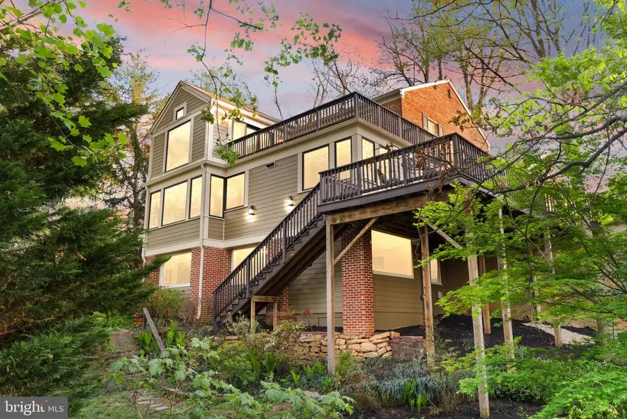 319 Kentucky Ave, Alexandria, VA 22305 - #2