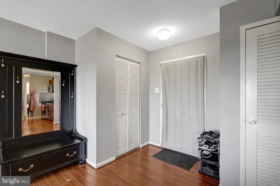 5340 Holmes Run Pkwy #919, Alexandria, VA 22304 - #3