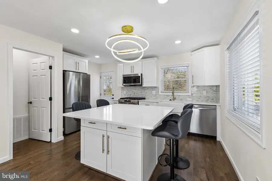 33 Underwood Pl, Alexandria, VA 22304 - #3