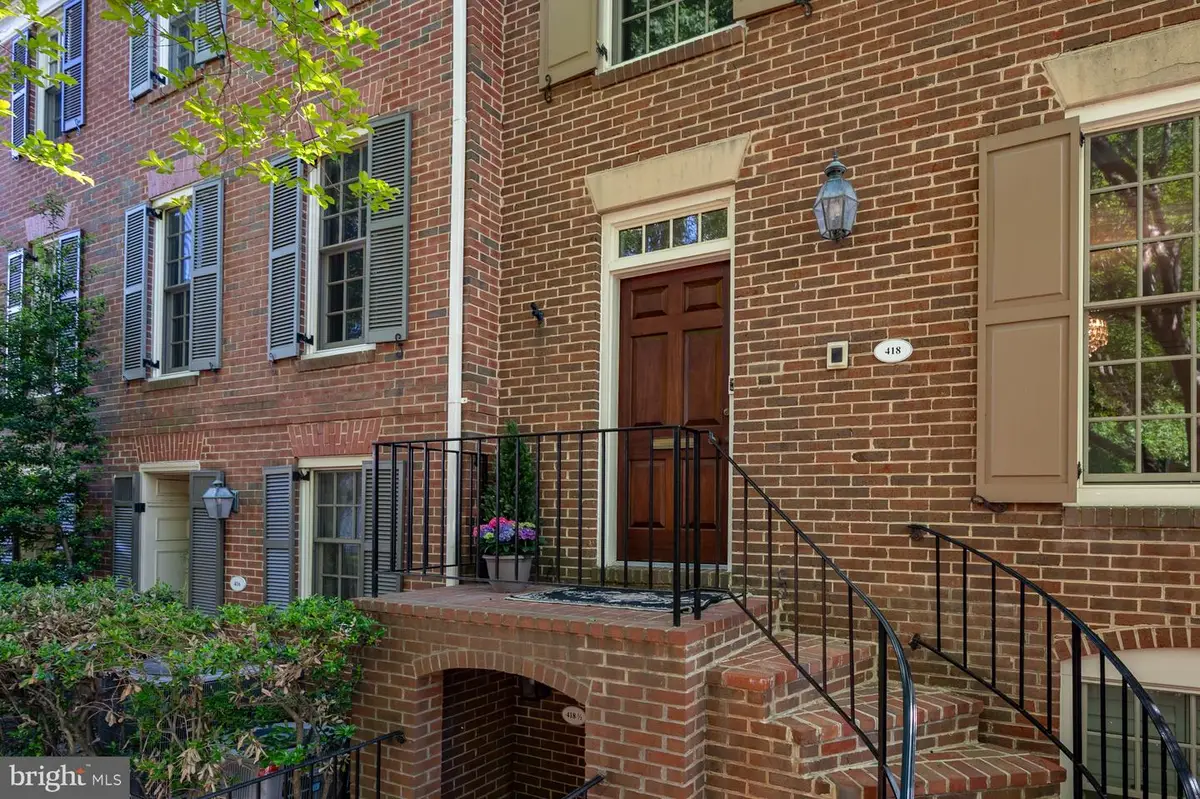 418 N Saint Asaph St N, Alexandria, VA 22314 - #1