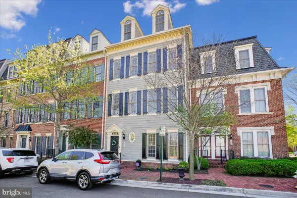 1874 Carpenter Rd, ALEXANDRIA, VA 22314