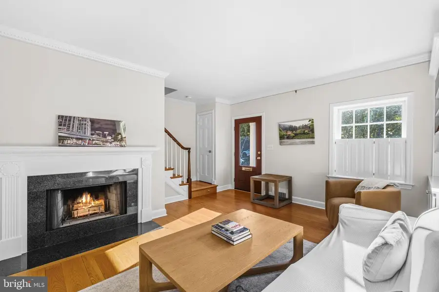 902 S Saint Asaph St, Alexandria, VA 22314 - #2