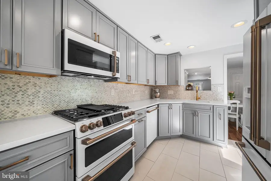 306 N Patrick St, Alexandria, VA 22314 - #3