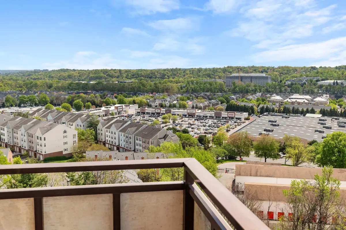 250 S Reynolds St #1003, Alexandria, VA 22304 - #1