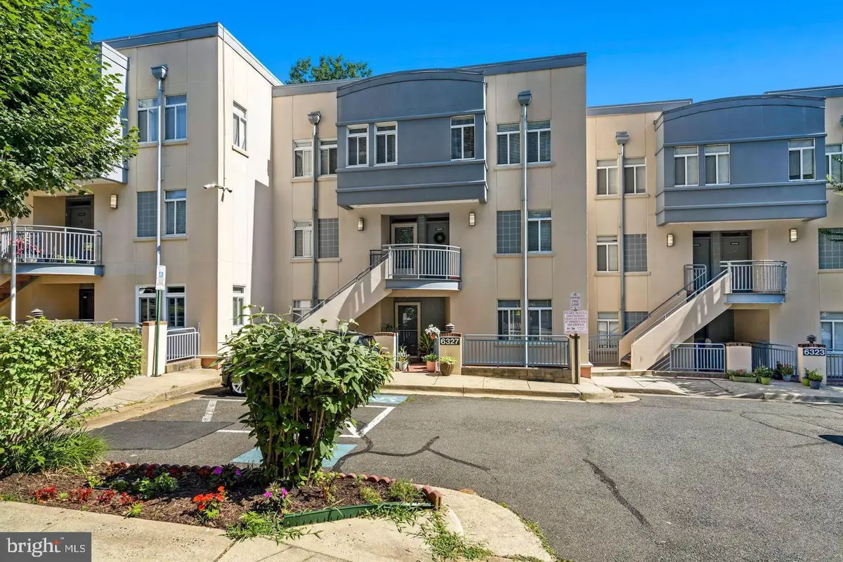 6327 Stevenson Ave #d, Alexandria, VA 22304 - #1