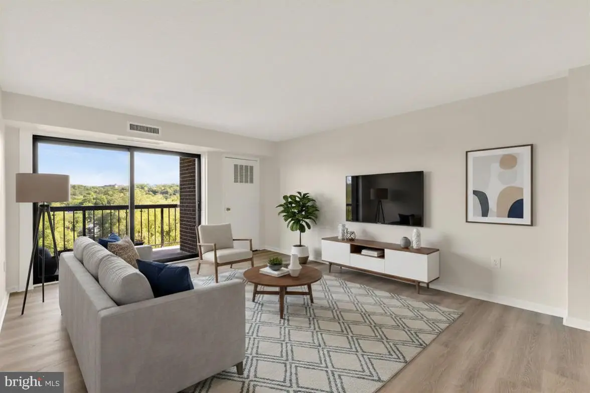 200 N Pickett St #1010, Alexandria, VA 22304 - #1