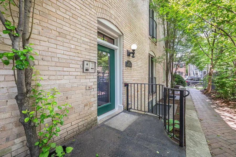 1210 Queen St #1, Alexandria, VA 22314 - #3