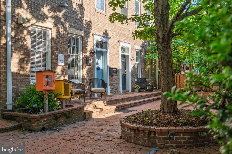 110-a S Columbus St, Alexandria, VA 22314 - #2