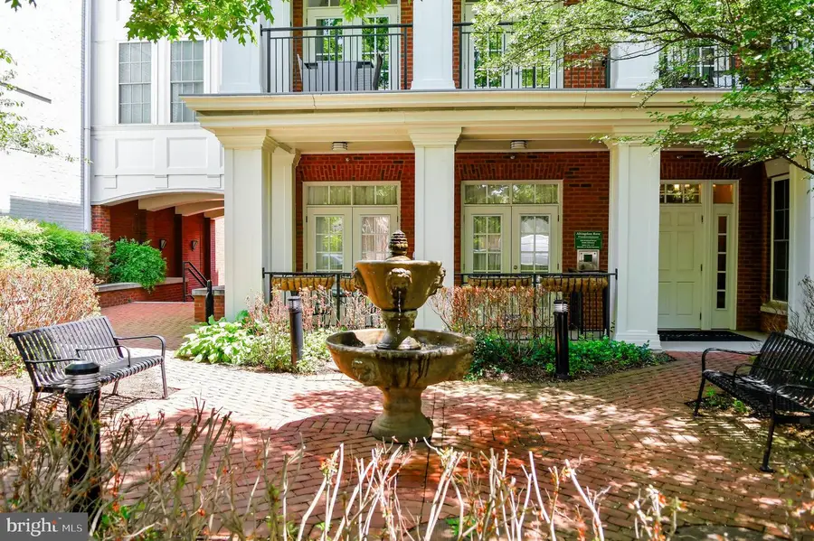 1023 N Royal St #116, Alexandria, VA 22314 - #3