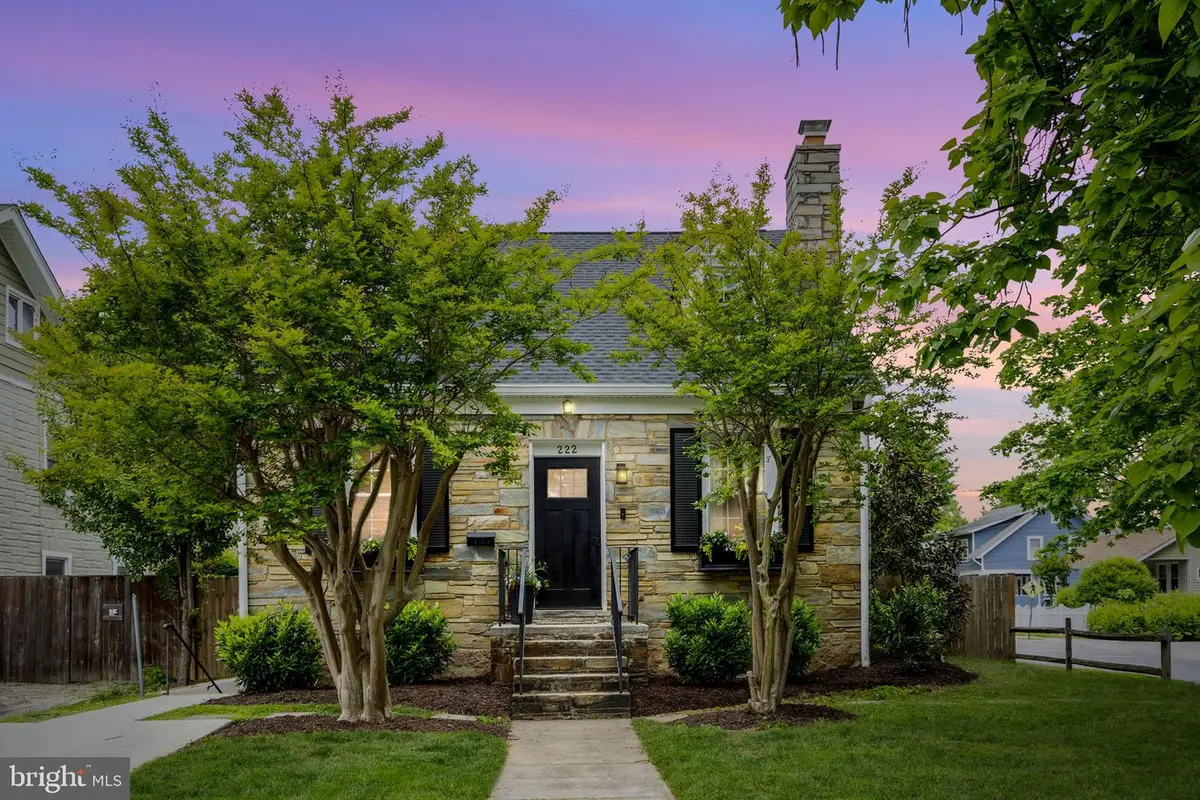 222 E Oxford Ave, Alexandria, VA 22301 - #1