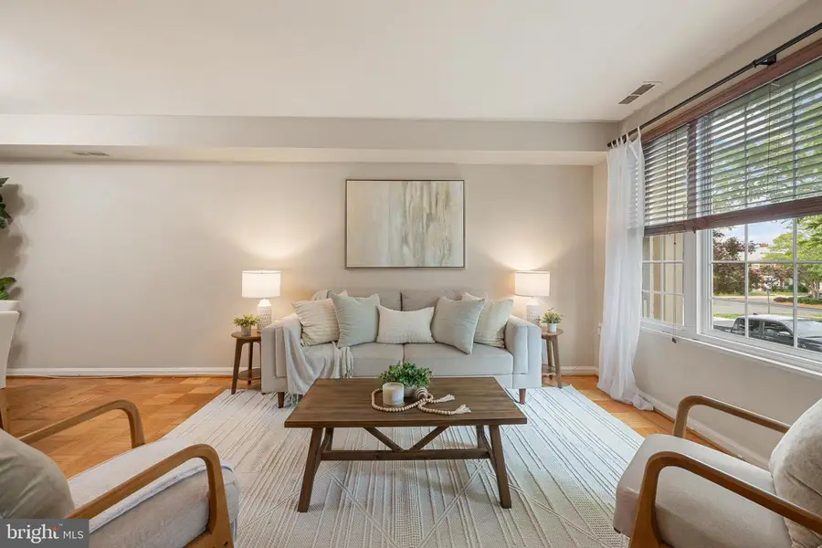 2312 N Dearing St #226, Alexandria, VA 22302 - #3