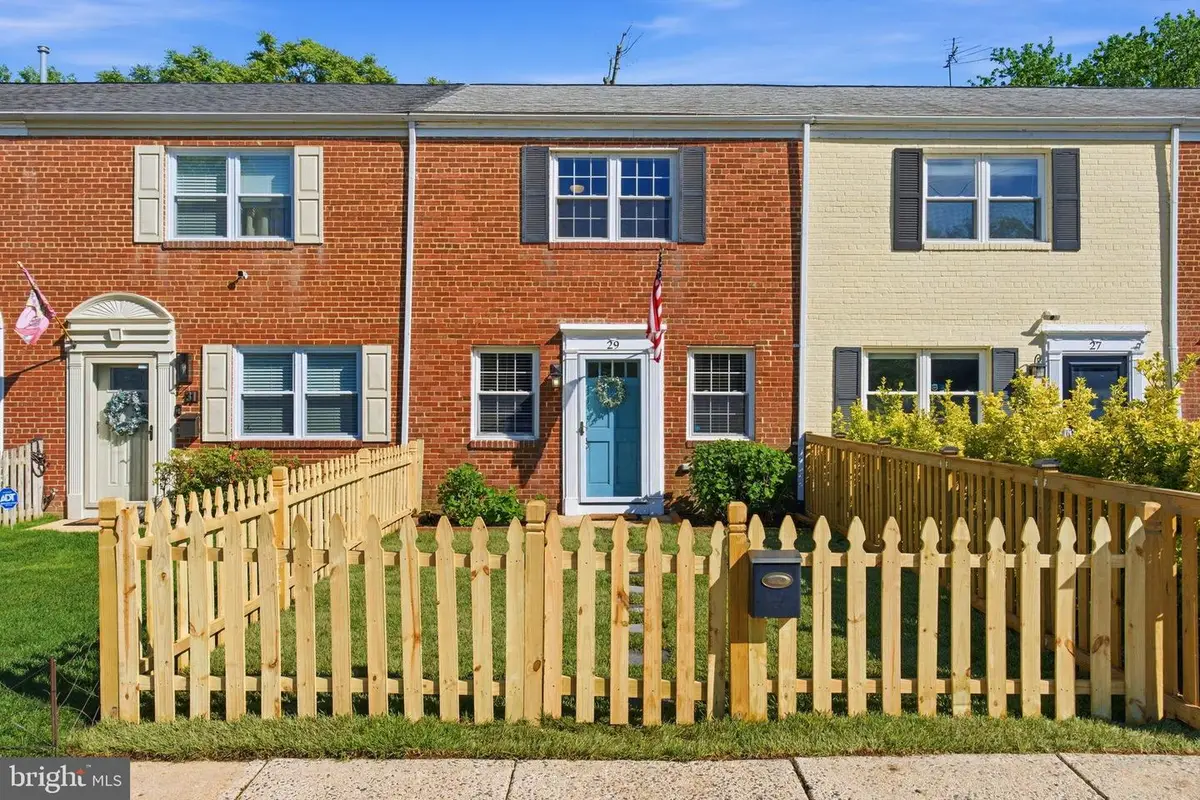 29 Mount Vernon Ave, Alexandria, VA 22301 - #1