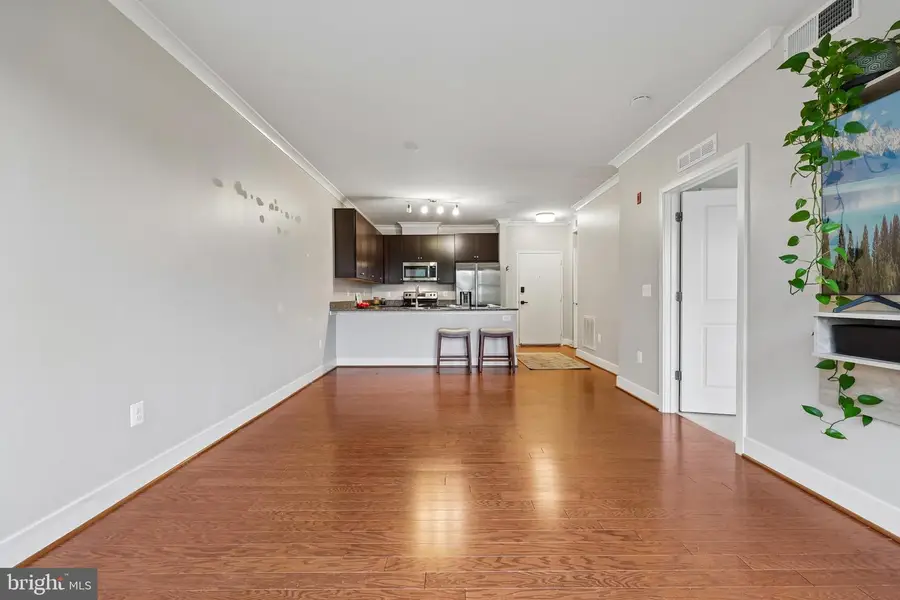 815 N Patrick St #410, Alexandria, VA 22314 - #3