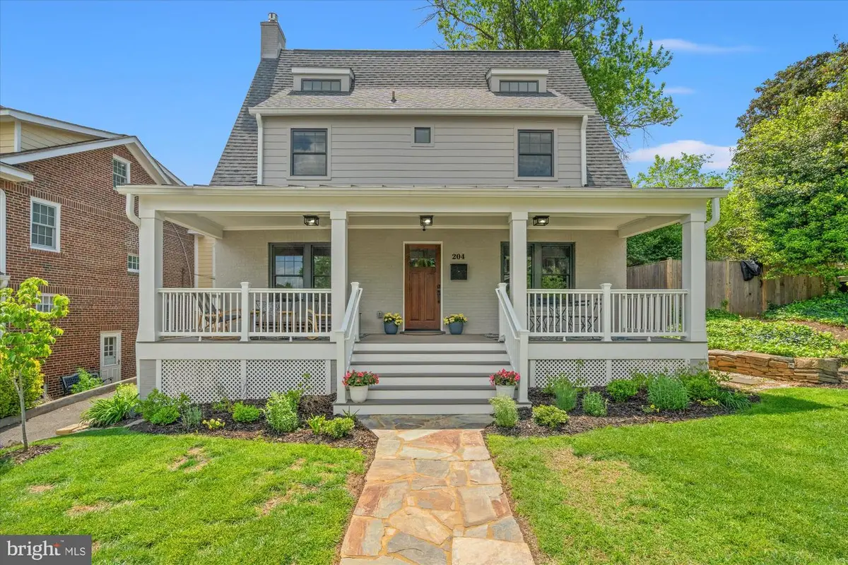 204 Elm St, Alexandria, VA 22301 - #1
