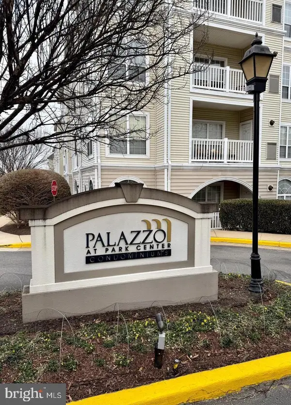 4560 Strutfield Ln #1110, ALEXANDRIA, VA 22311