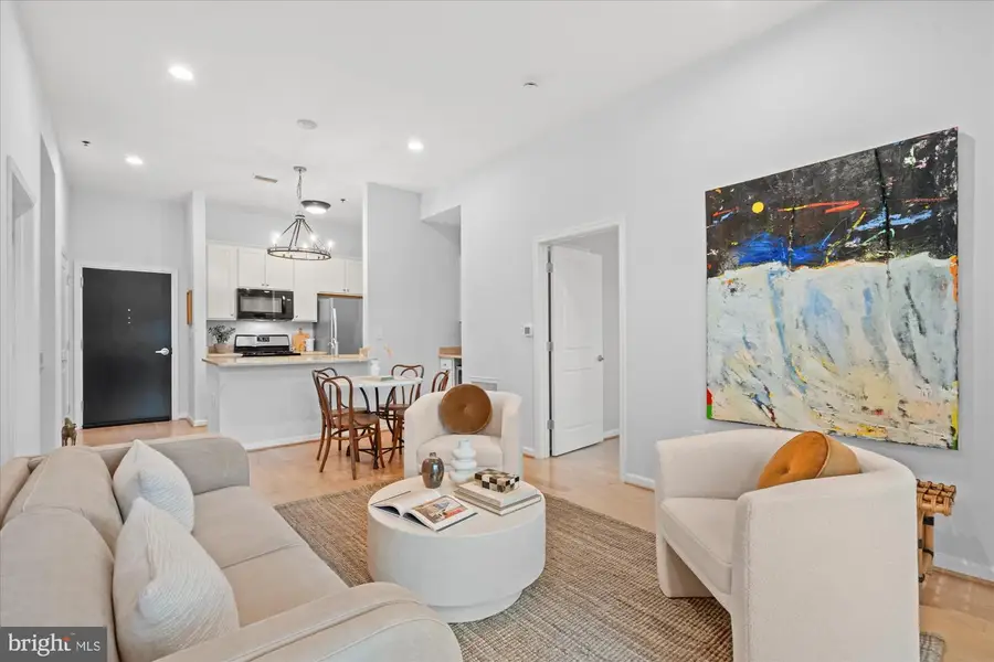 309 Holland Ln #320, Alexandria, VA 22314 - #3