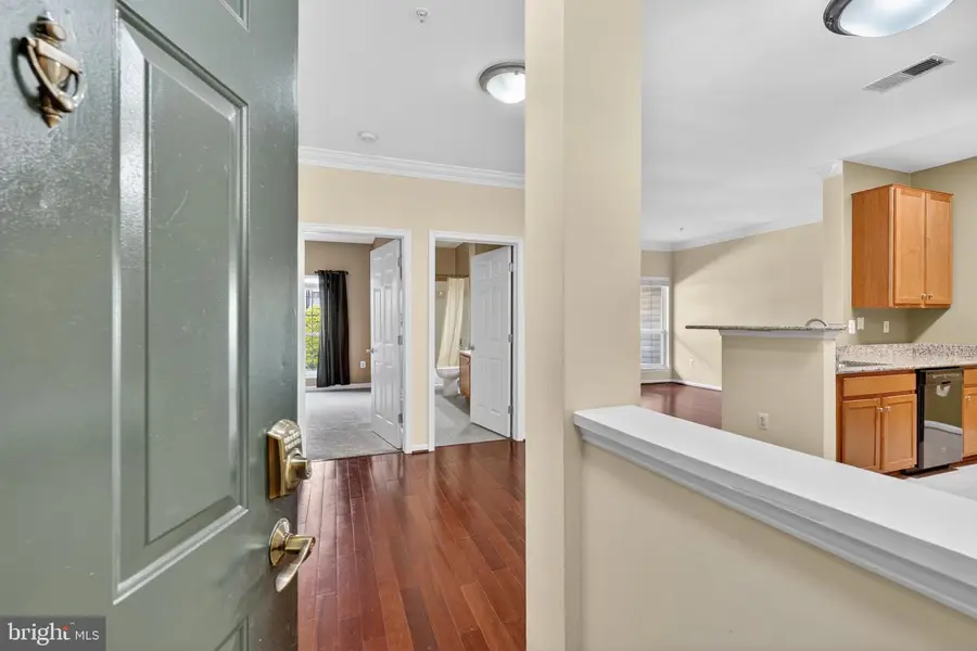 4854 Eisenhower Ave #155, Alexandria, VA 22304 - #3