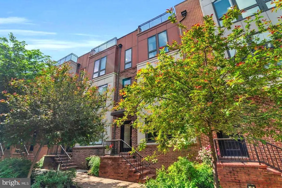 423 Nottoway Walk, Alexandria, VA 22304 - #1