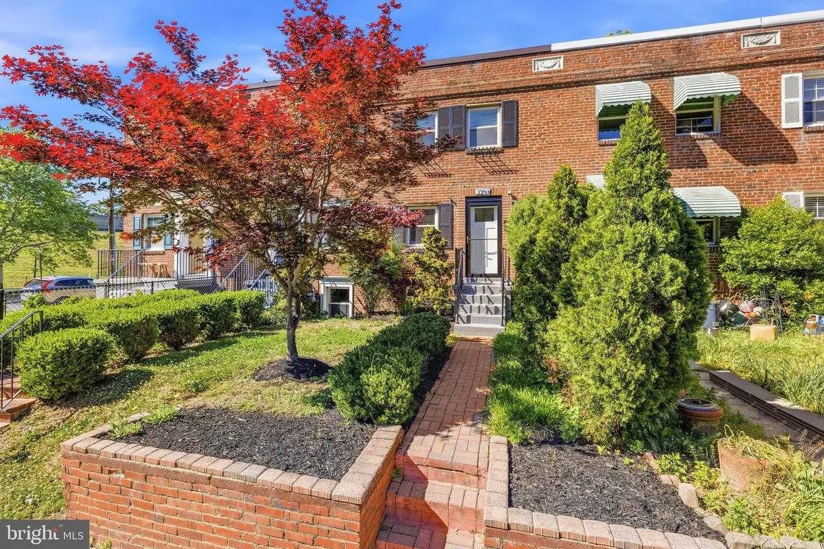 1735 Cameron St, Alexandria, VA 22314 - #1