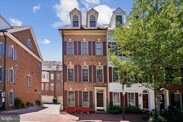 412 Pendleton St, ALEXANDRIA, VA 22314