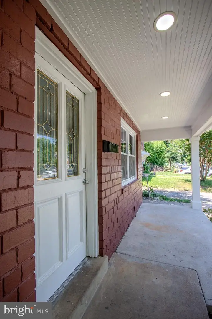 714 Four Mile Rd, Alexandria, VA 22305 - #2