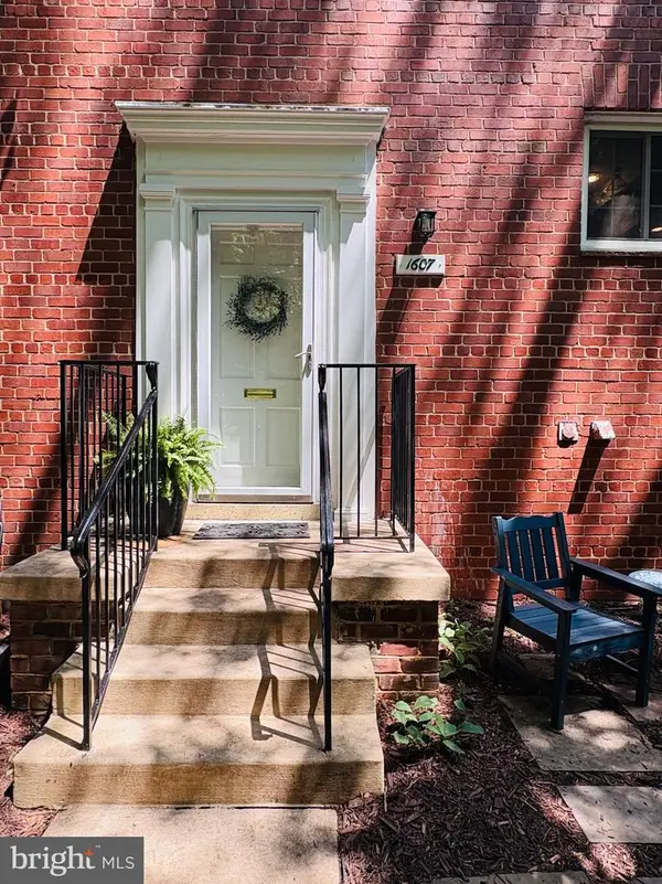 1607 Preston Rd, ALEXANDRIA, VA 22302