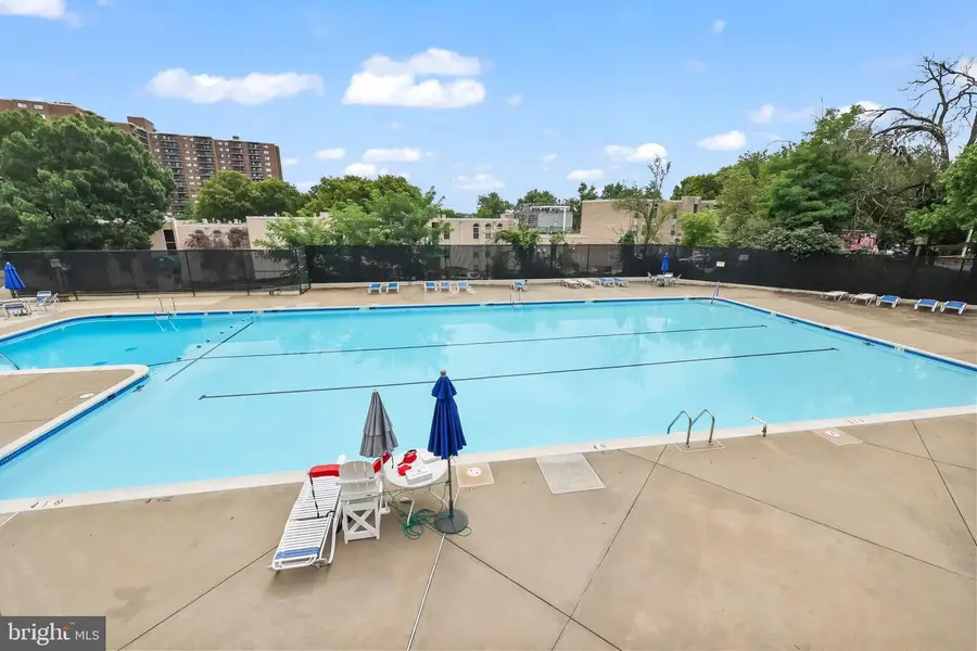 5300 Holmes Run Pkwy #815, Alexandria, VA 22304 - #2