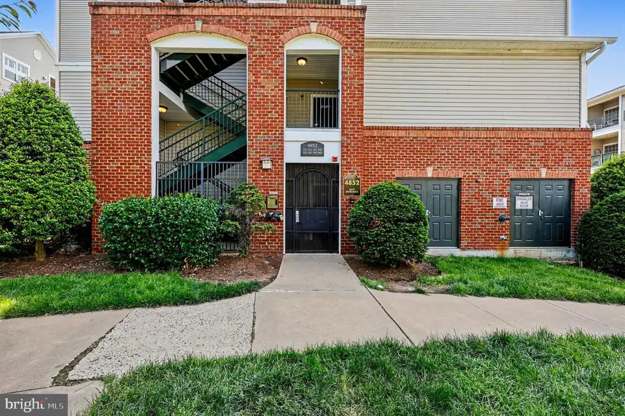 4852 Eisenhower Ave #434, Alexandria, VA 22304 - #3