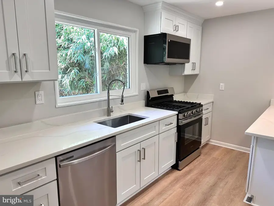 322 N Gordon St, Alexandria, VA 22304 - #3