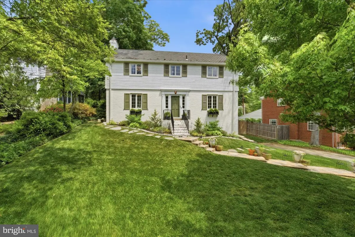 805 Chalfonte Dr, Alexandria, VA 22305 - #1