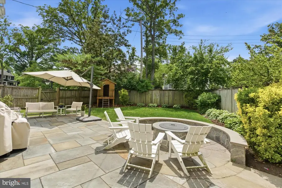 900 Chalfonte Dr, Alexandria, VA 22305 - #2