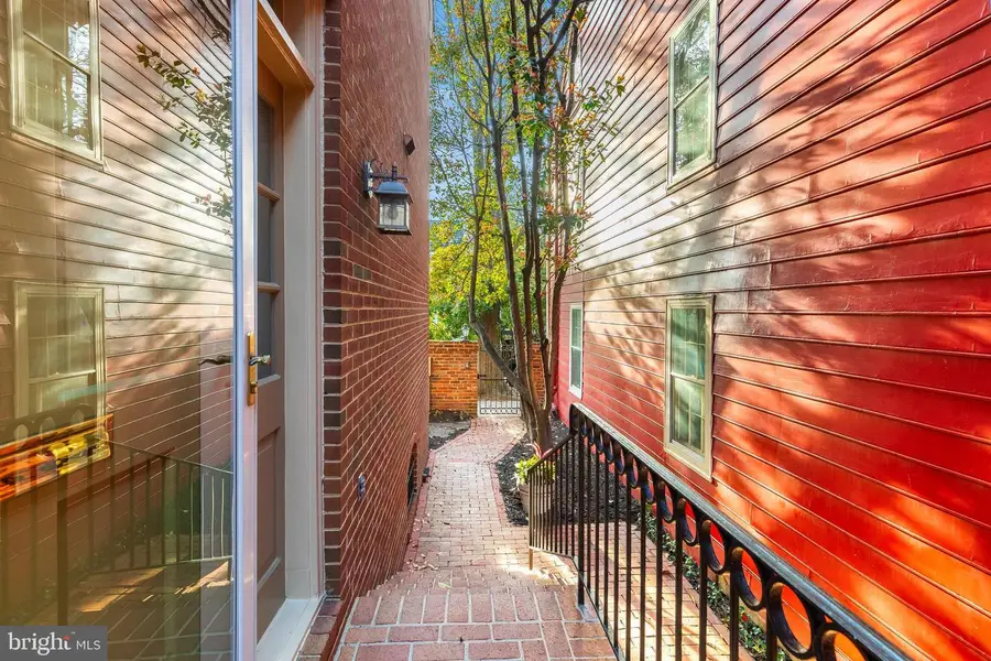 428 S Fairfax St, Alexandria, VA 22314 - #3