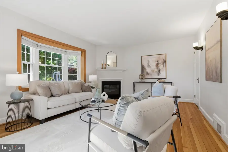 330 E Mason Ave, Alexandria, VA 22301 - #3
