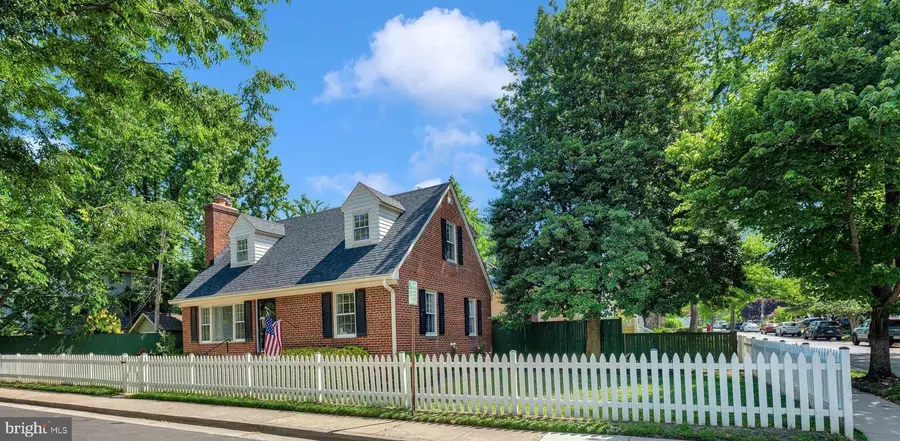 4 E Walnut St, Alexandria, VA 22301 - #3