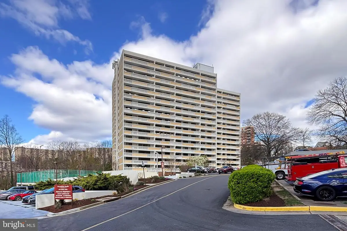 6101 Edsall Rd #1206, Alexandria, VA 22304 - #1