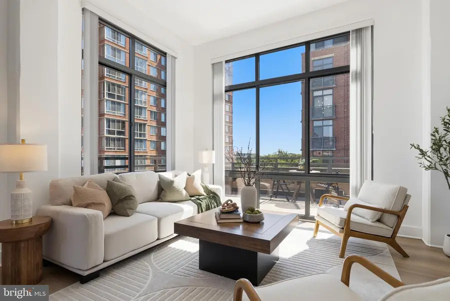 520 John Carlyle St #402, Alexandria, VA 22314 - #3