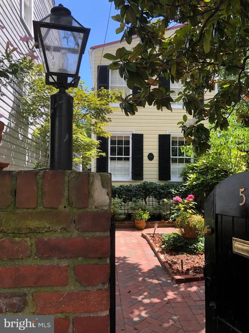 518 Queen St, Alexandria, VA 22314 - #1