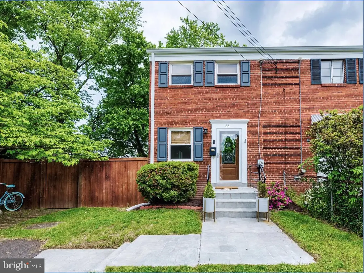 26 Underwood Pl, Alexandria, VA 22304 - #1