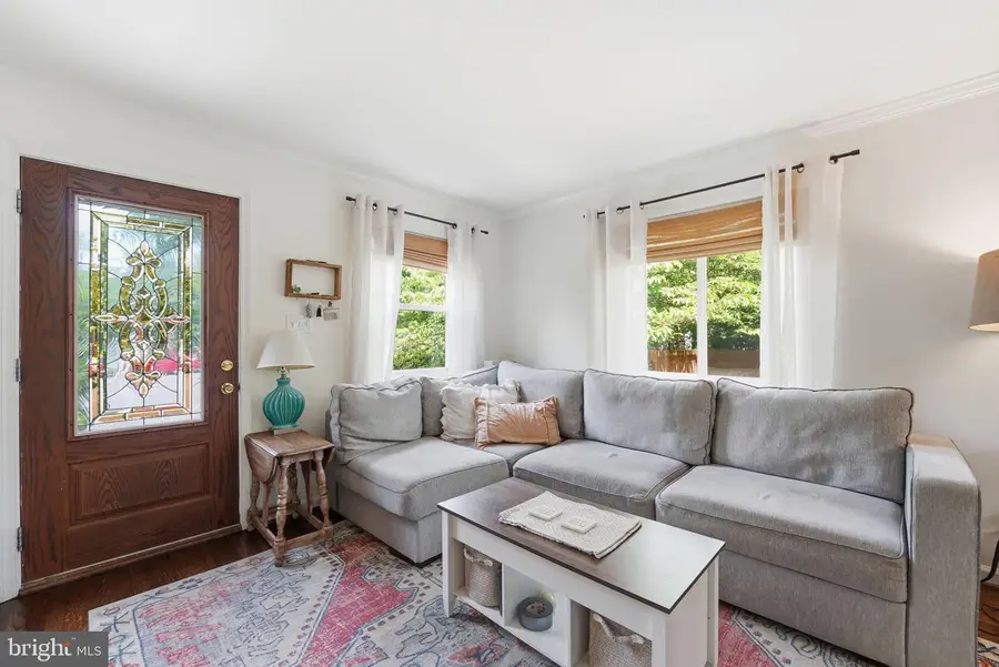 26 Underwood Pl, Alexandria, VA 22304 - #2