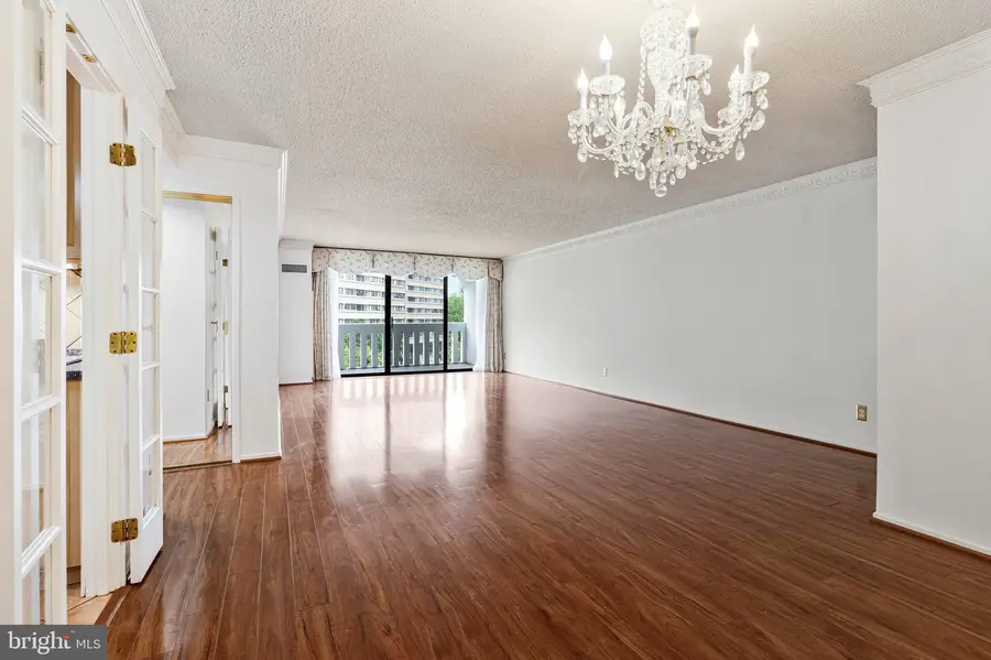 6101 Edsall Rd #407, Alexandria, VA 22304 - #2