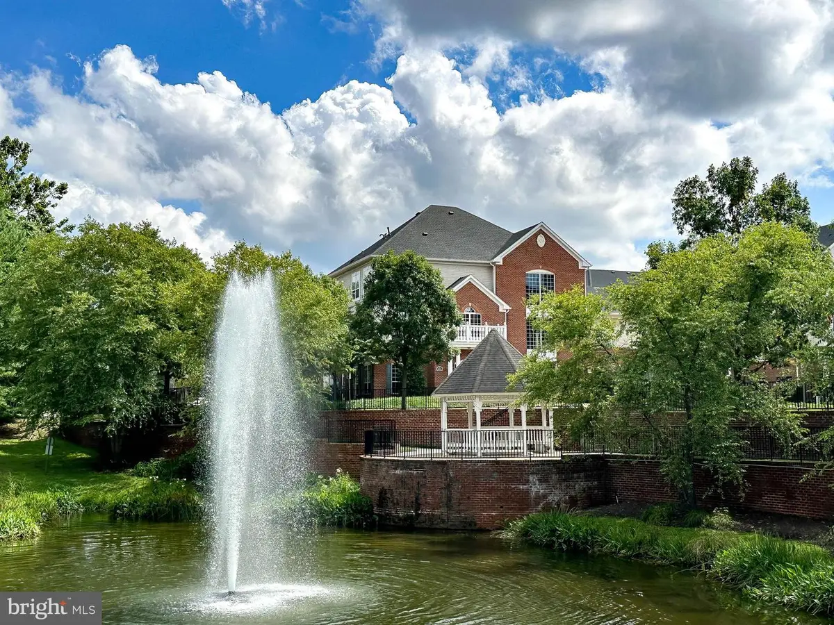 4850 Eisenhower Ave #314, Alexandria, VA 22304 - #1