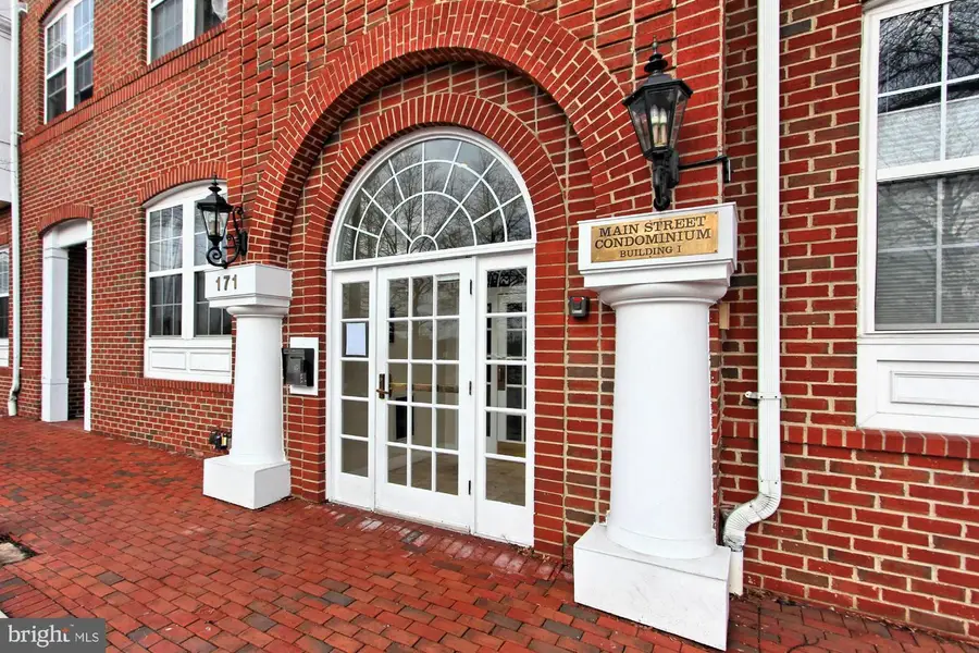 171 Somervelle St #205, Alexandria, VA 22304 - #2