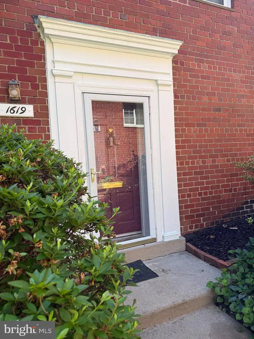 1619 Mount Eagle Pl, Alexandria, VA 22302 - #2