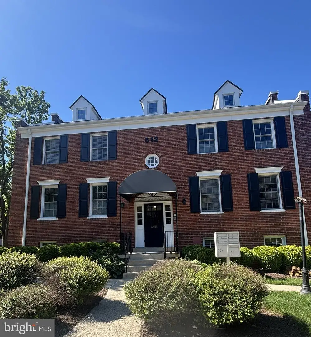 612 Bashford Ln #1222, Alexandria, VA 22314 - #1