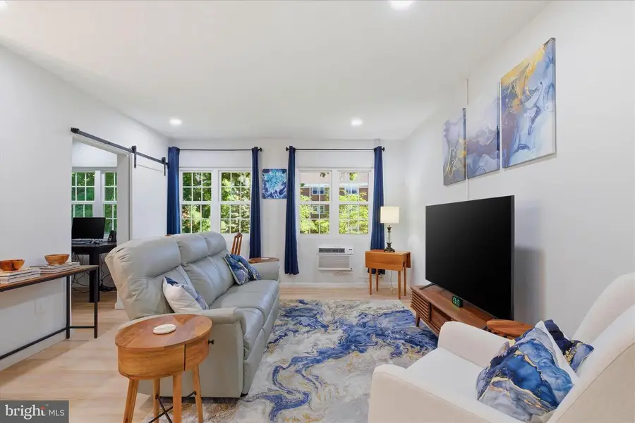 3454 Martha Custis Dr, Alexandria, VA 22302 - #3