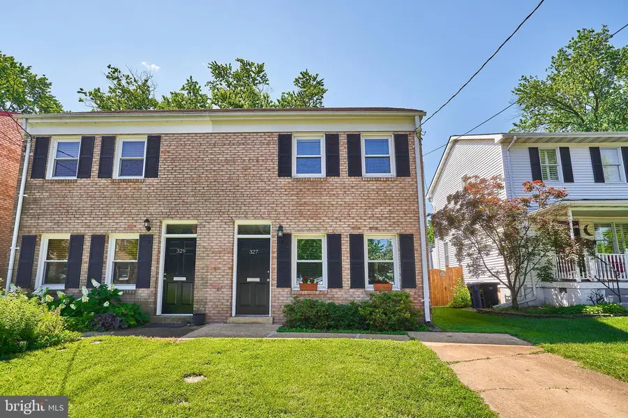 327 Laverne Ave, Alexandria, VA 22305 - #2