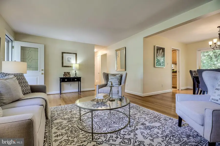 1108 Archer Ct, Alexandria, VA 22312 - #3