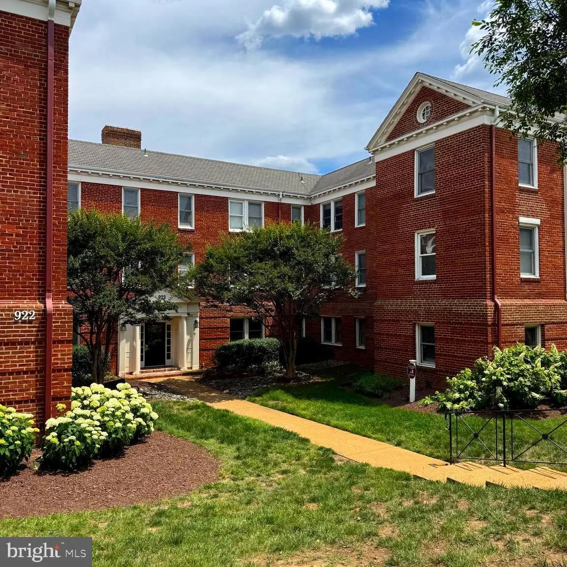 922 S Washington St #312, Alexandria, VA 22314 - #1