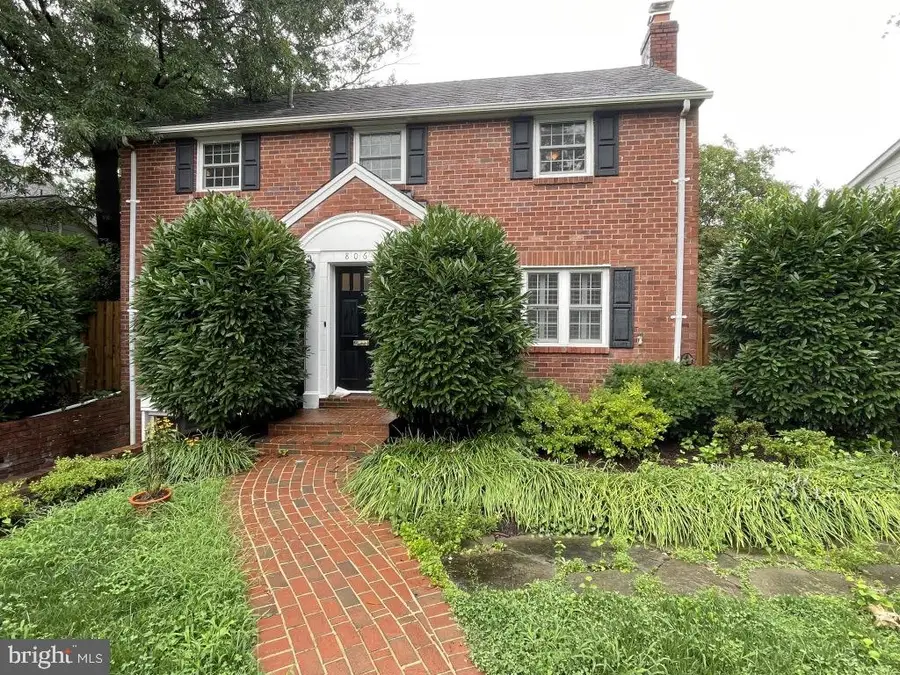806 N Overlook Dr, Alexandria, VA 22305 - #2